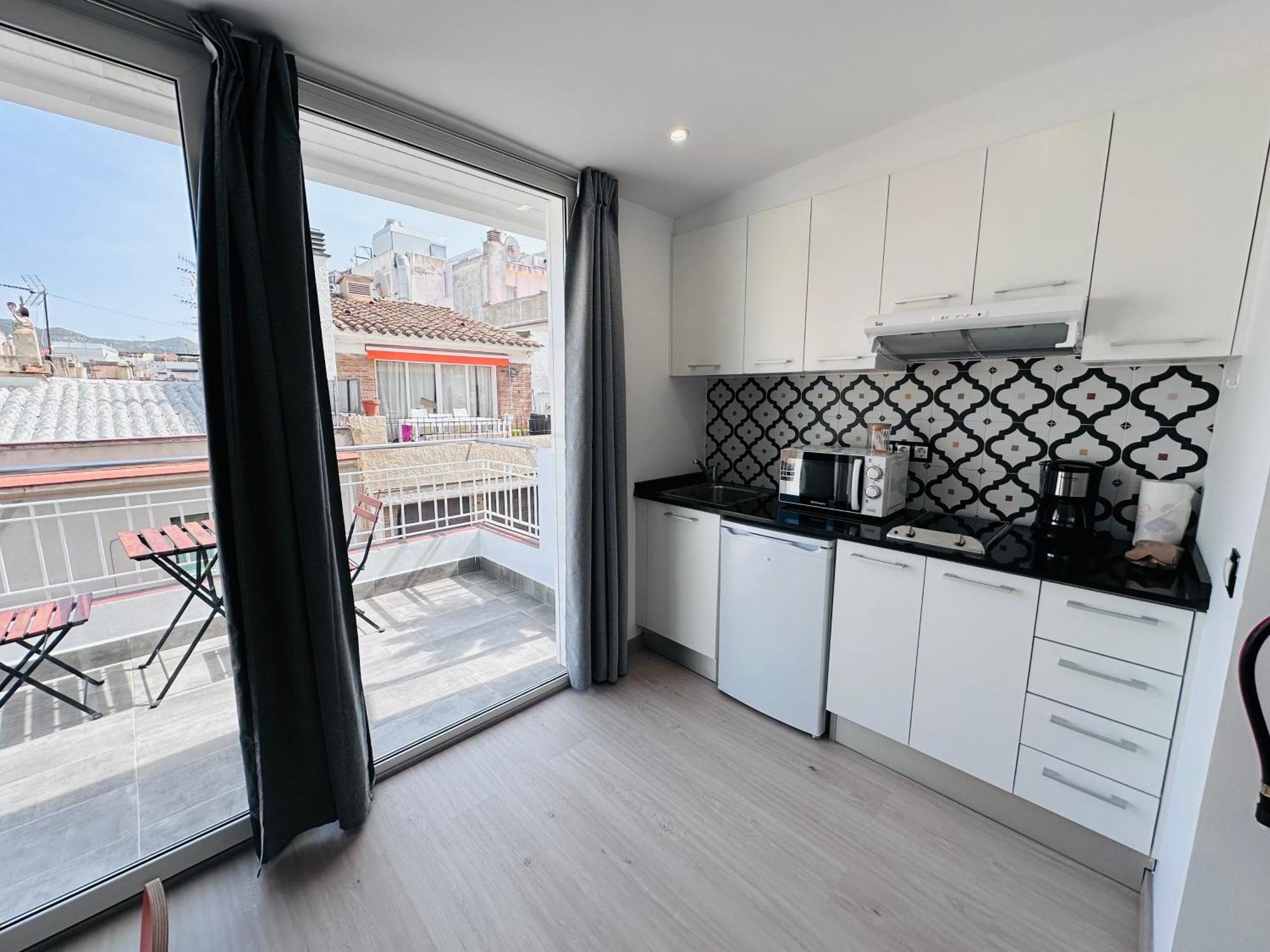 Rainbow Apartments By Blausitges Exterior photo